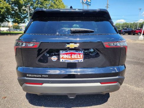 New 2026 Chevrolet Equinox LT w/ Convenience Package II image 12