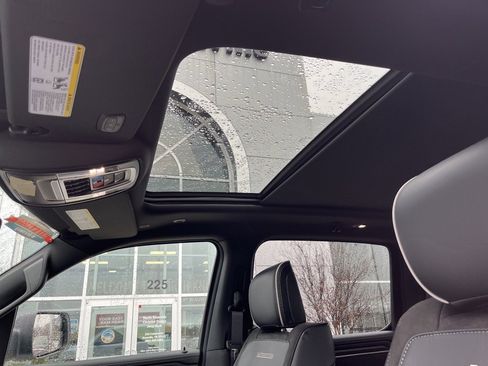 New 2026 RAM 1500 Laramie image 13