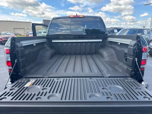 New 2026 Nissan Frontier PRO-4X w/ Pro Premium Package AWD/4WD image 16