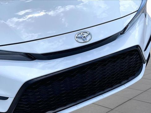 Used 2024 Toyota Corolla SE FWD image 30