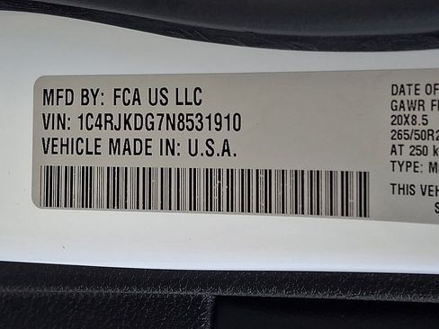 Used 2022 Jeep Grand Cherokee L Overland w/ Luxury Tech Group IV AWD/4WD image 30