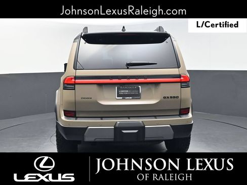 Certified 2024 Lexus GX 550 AWD/4WD image 8
