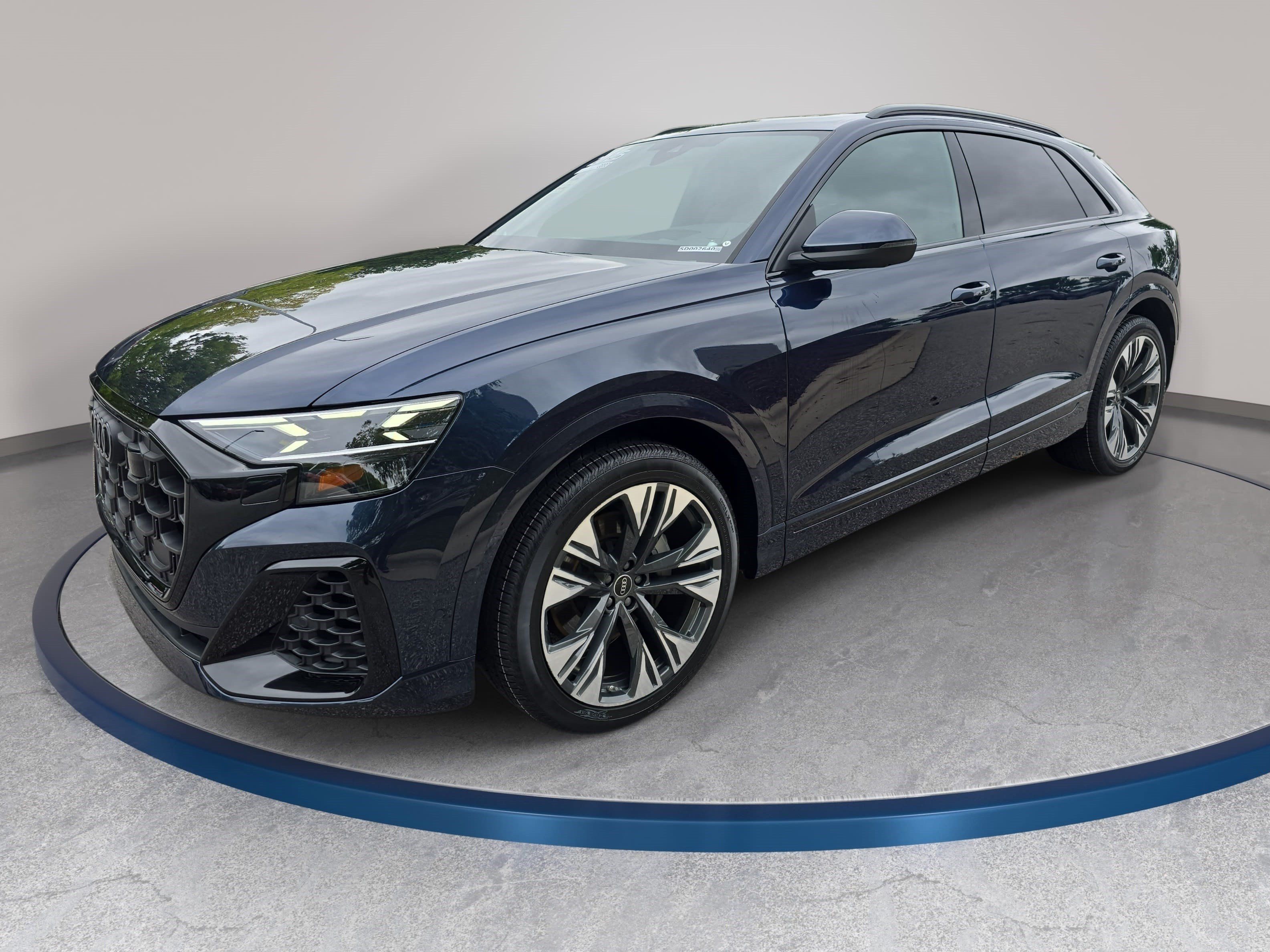 Used 2025 Audi Q8 Prestige AWD/4WD image 1