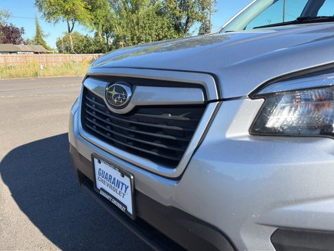 Used 2019 Subaru Forester w/ Alloy Wheel Package AWD/4WD image 4