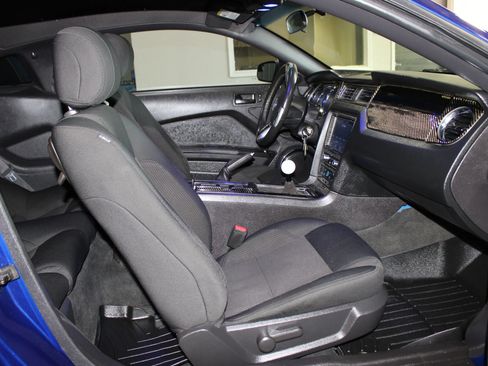 Used 2014 Ford Mustang GT RWD image 28