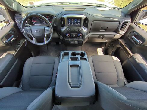Certified 2022 Chevrolet Silverado 1500 RST AWD/4WD image 11