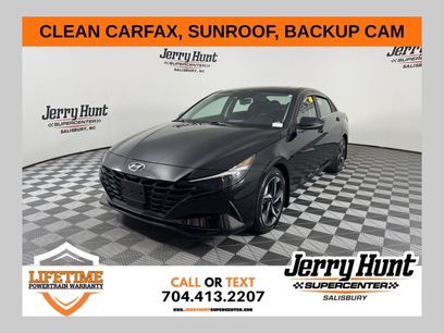 Used 2022 Hyundai Elantra SEL w/ Convenience + Premium Package