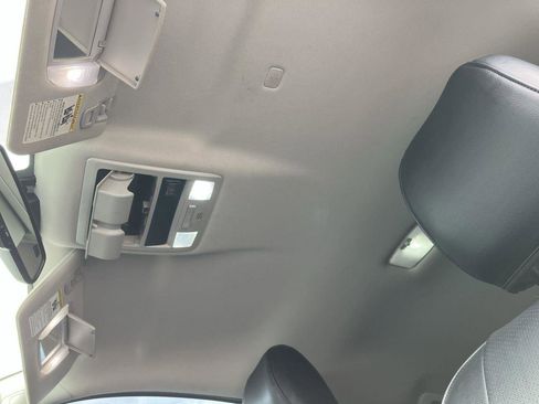 Used 2021 Toyota Tacoma SR5 image 20