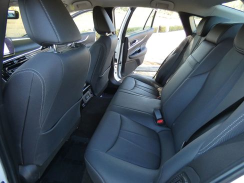 Used 2024 Toyota Mirai w/ Advanced Technology Package image 37