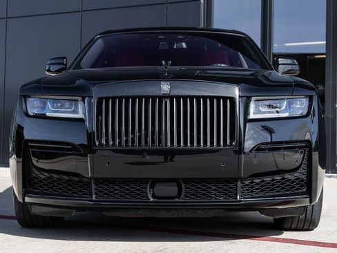 Used 2022 Rolls-Royce Ghost Black Badge image 7