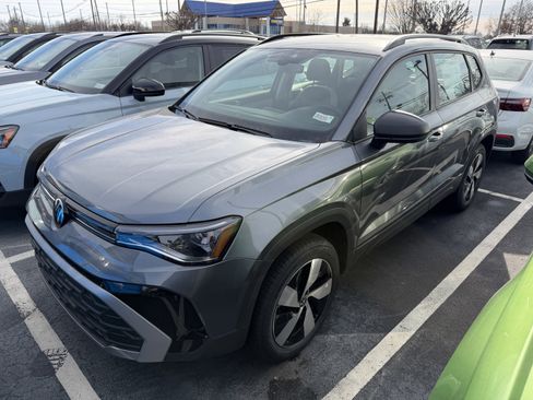 New 2026 Volkswagen Taos S image 4