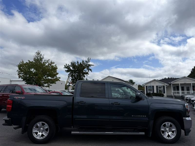 Used 2017 Chevrolet Silverado 1500 LT w/ All Star Edition AWD/4WD image 6