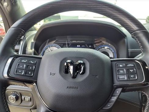 Used 2022 RAM 3500 Limited AWD/4WD image 25
