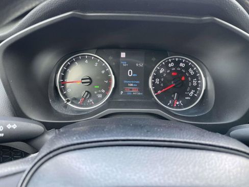 Used 2020 Toyota RAV4 XLE image 36