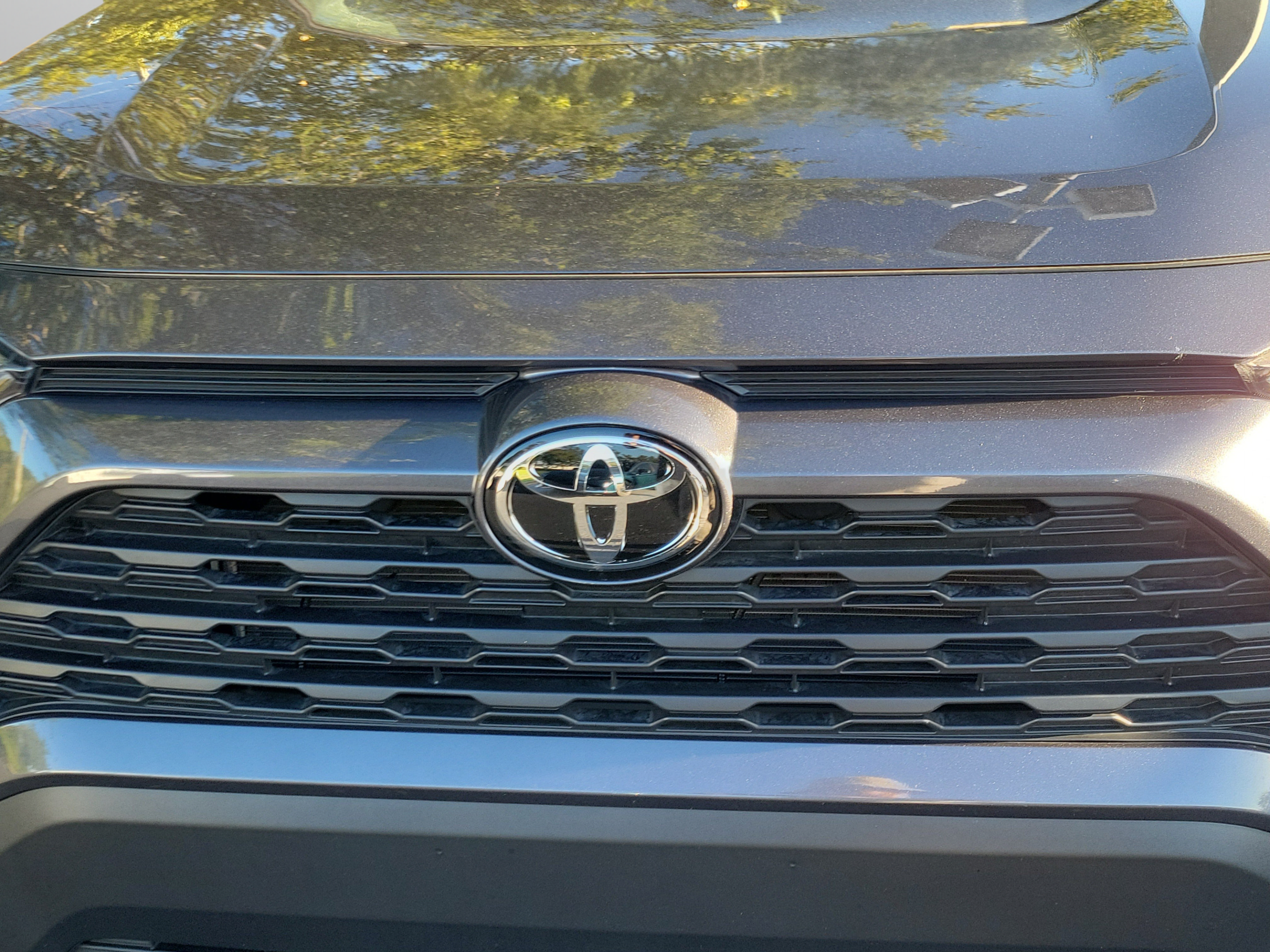 Used 2025 Toyota RAV4 XLE w/ Convenience Package FWD image 11