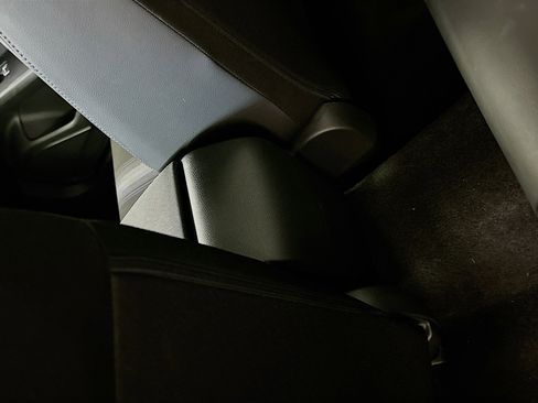 Used 2025 Honda Civic Sport image 27