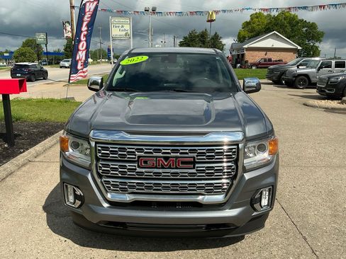 Used 2022 GMC Canyon Denali RWD image 2