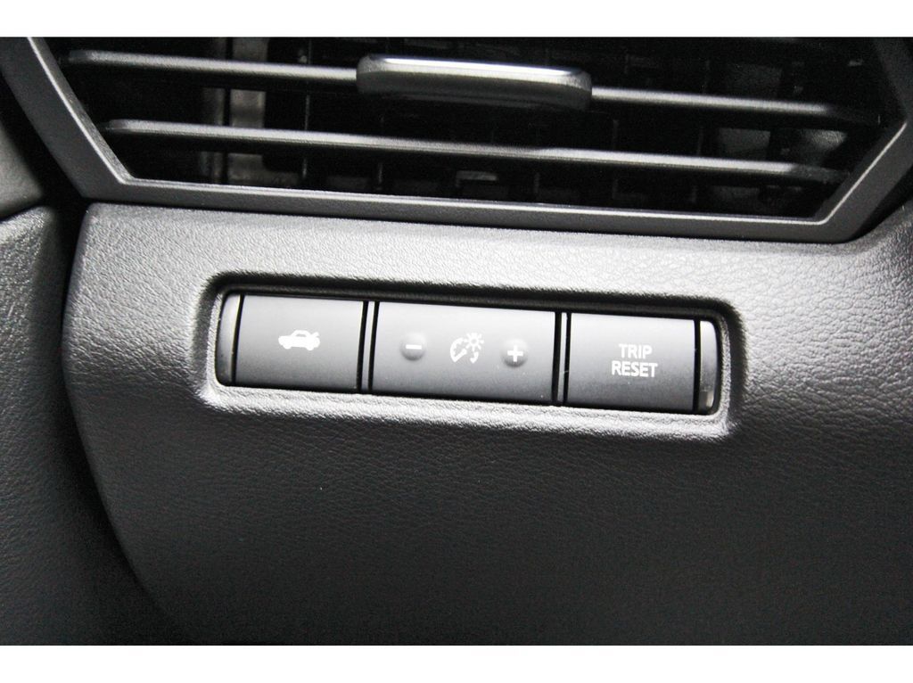 Certified 2024 Nissan Altima 2.5 S FWD image 17