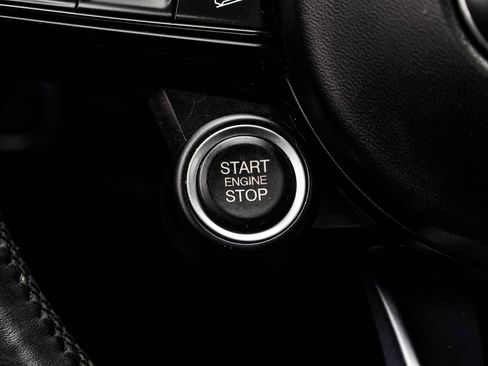 Used 2022 Alfa Romeo Stelvio Ti image 29