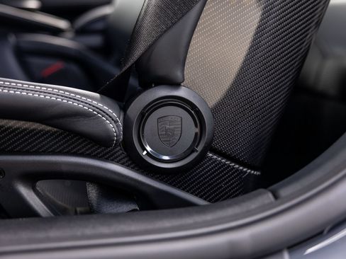 Certified 2025 Porsche 911 GT3 RWD image 45
