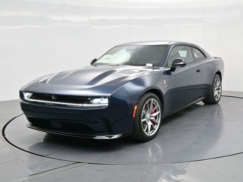 New 2025 Dodge Charger Daytona Scat Pack w/ Track Pack AWD/4WD image 2