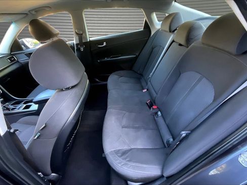 Used 2018 Kia Optima LX FWD image 21