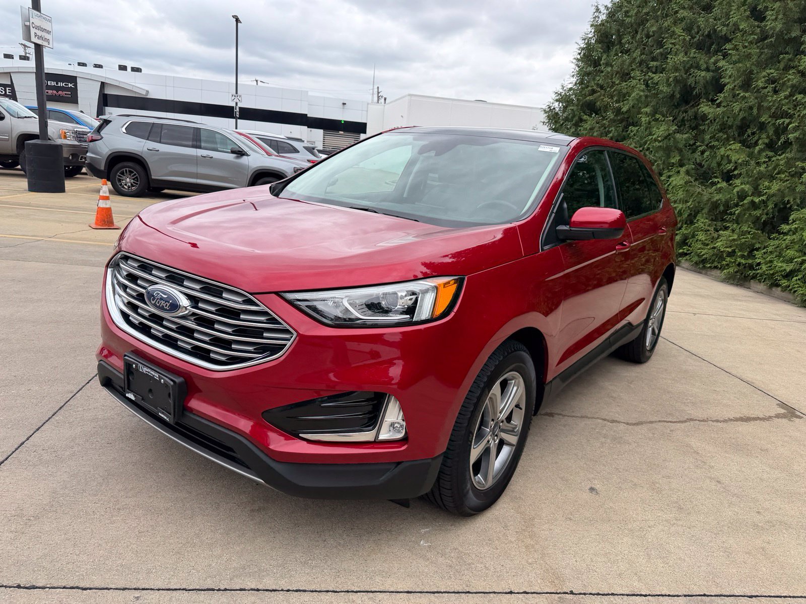 Used 2021 Ford Edge SEL w/ Convenience Package AWD/4WD image 7