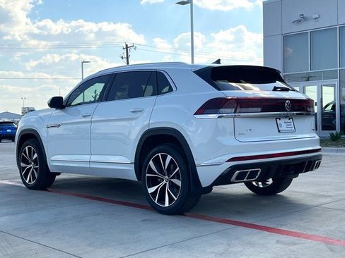 New 2025 Volkswagen Atlas Cross Sport SEL Premium R-Line image 4