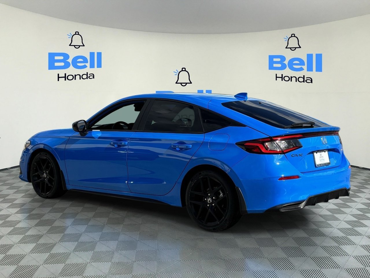 Used 2024 Honda Civic Sport image 3