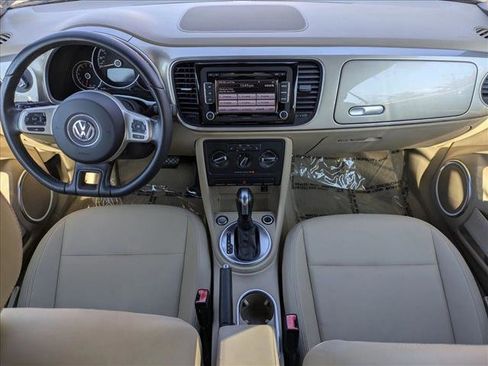 Used 2013 Volkswagen Beetle 2.5 image 15