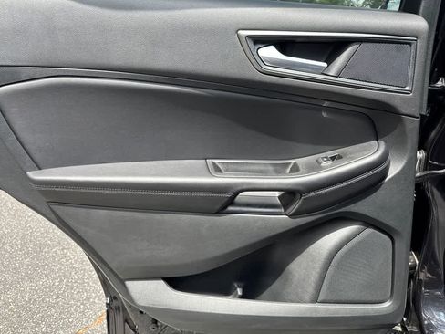 New 2024 Ford Edge SE AWD/4WD image 18