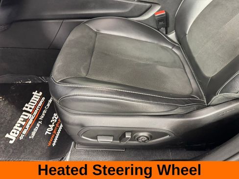 Used 2023 Jeep Grand Cherokee Altitude image 13