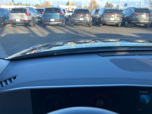 Used 2025 Hyundai Kona SEL image 34