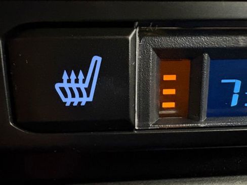 Certified 2020 Toyota Tacoma TRD Sport image 9