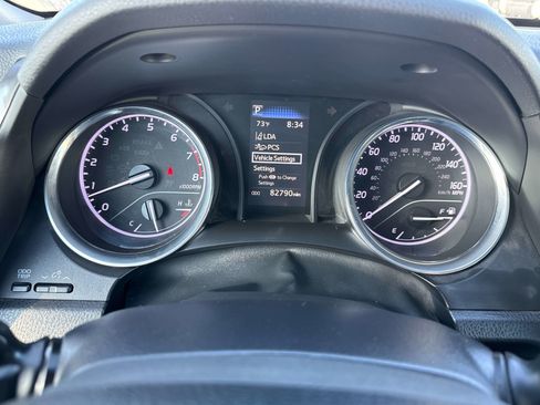 Used 2019 Toyota Camry SE FWD image 23
