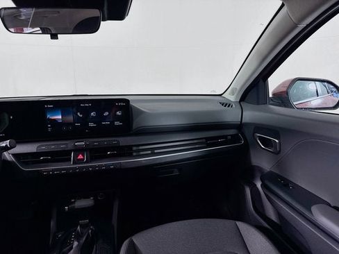 Used 2025 Kia K4 FWD image 21
