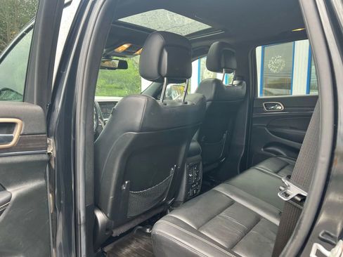 Used 2014 Jeep Grand Cherokee Limited image 13