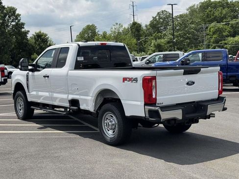 New 2026 Ford F350 XL w/ FX4 Off-Road Package AWD/4WD image 5