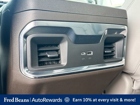 Used 2022 Chevrolet Silverado 1500 LTZ AWD/4WD image 32