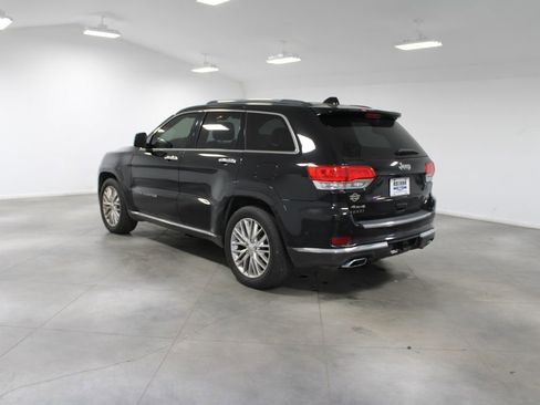 Used 2017 Jeep Grand Cherokee Summit image 7