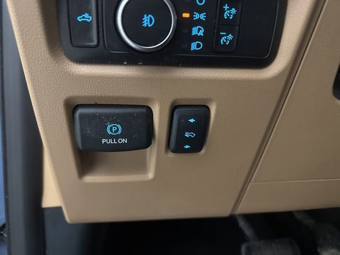 Used 2023 Ford F150 Lariat w/ Equipment Group 502A High AWD/4WD image 28