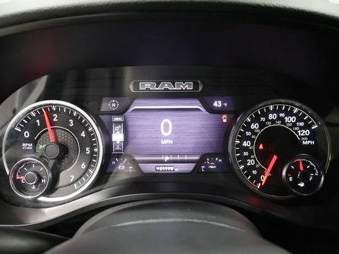Used 2025 RAM 1500 Big Horn AWD/4WD image 35