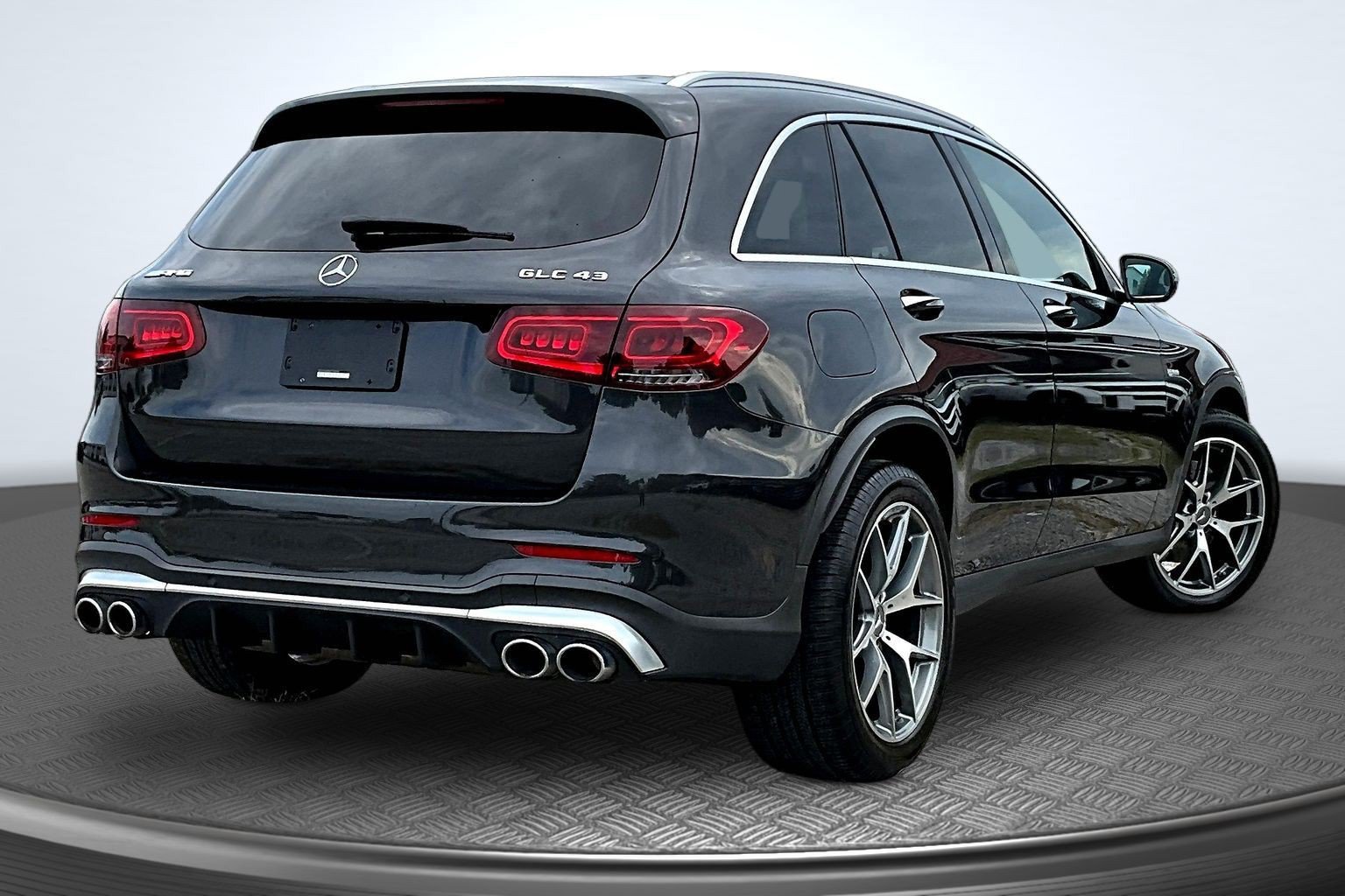 Used 2020 Mercedes-Benz GLC 43 AMG 4MATIC image 5