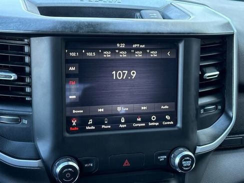 Used 2019 RAM 2500 Big Horn AWD/4WD image 17