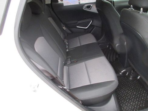 Used 2024 Kia Soul LX w/ Option Group 015 image 25