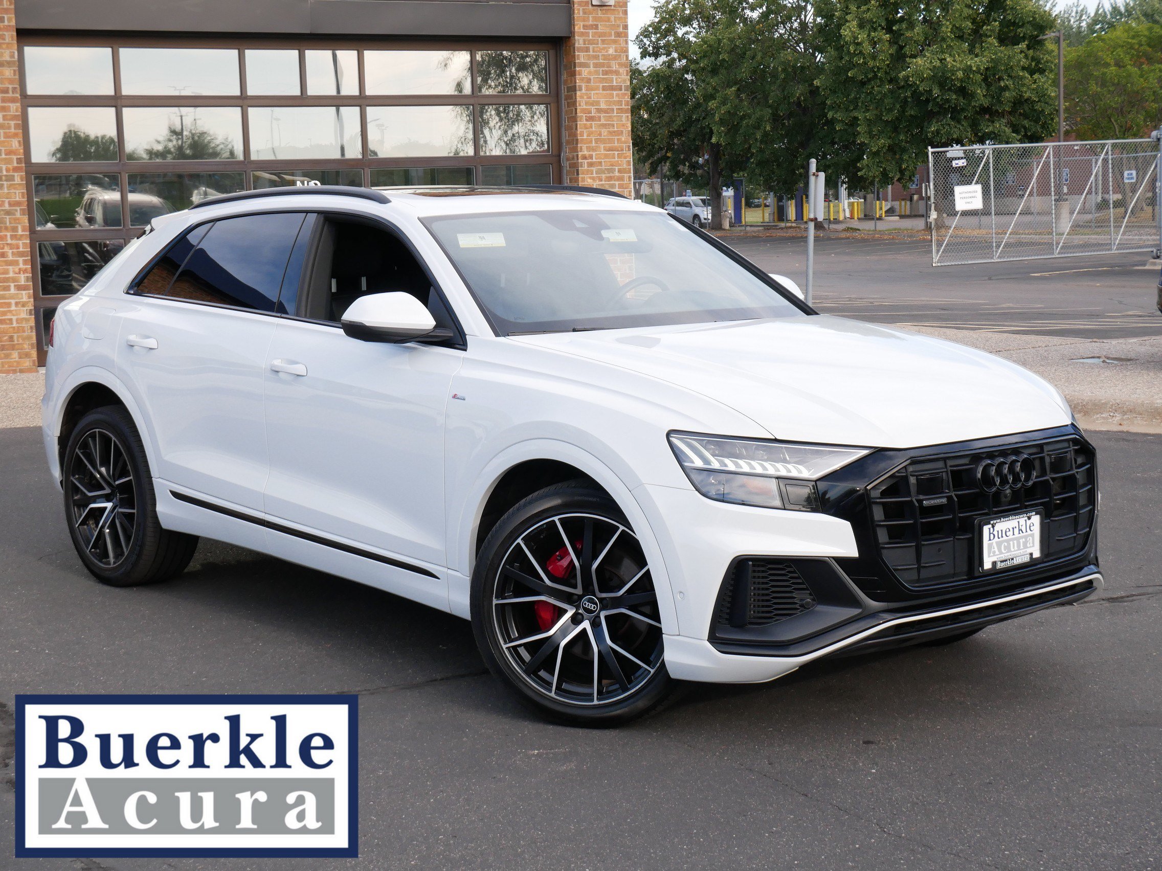 Used 2021 Audi Q8 Premium Plus AWD/4WD image 1
