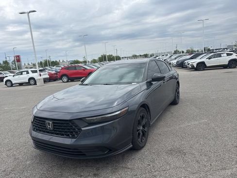 Used 2025 Honda Accord SE image 8