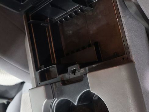 Used 2004 Ford F150 XLT image 23