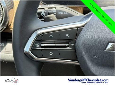 New 2026 Chevrolet Equinox ACTIV w/ Convenience Package III FWD image 13
