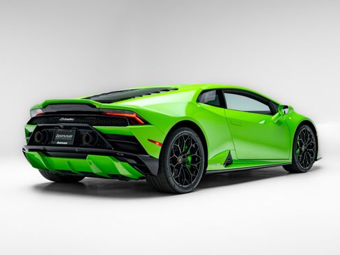 Used 2022 Lamborghini Huracan EVO RWD image 26